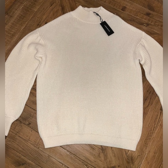 Lamarque Emelle Sweater Merino wool blend- nwt *oversized* (fits like med/lrg) - Picture 2 of 14